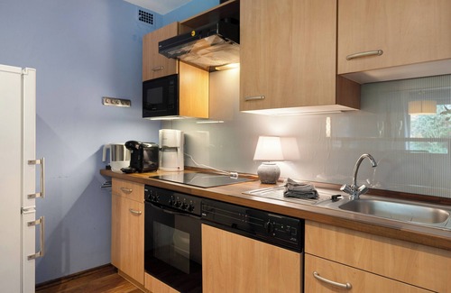 Kronsgaard Apartment | Apartment 'Ostseeblick Fewo 7' with Private Terrace, Private Garden and Wi-Fi