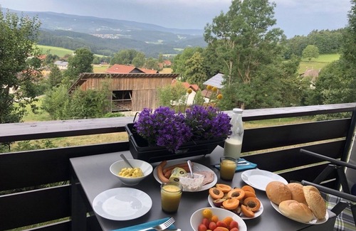 Bobrach Apartment | Apartment Panoramablick 1 mit Großem Balkon und Toller Aussicht