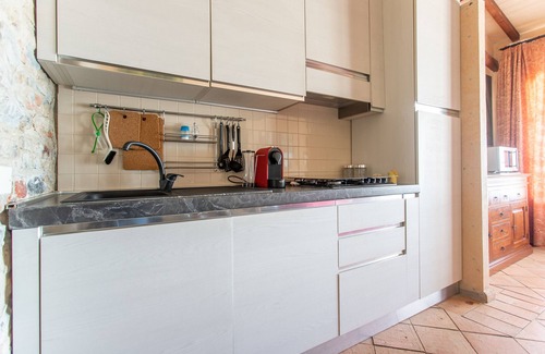 Riotorto Apartment | Apartment 'Paolina' with Sea View, Wi-Fi and Air Conditioning