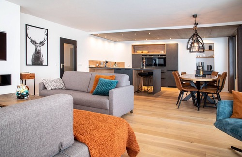 Feldberg Apartment | Apartment 'Penthouse Feldberg' with Mountain View, Private Terrace and Wi-Fi