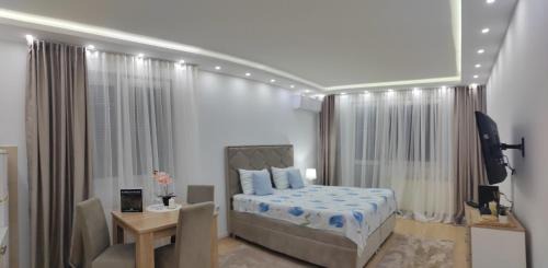 Central Serbia Apartment | Apartment "PERLA LUX" 4 STARS by Central park included FREE Wi-Fi & Parking & Kitchen & Washing mashine & Keyless code entry & Hidden terrace