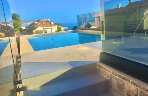 Gornji Kono Apartment | Apartment Pero&Mika With Swimming Pool
