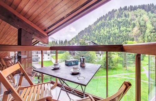 Les Contamines-Montjoie Apartment | Apartment Pierres Blanches F et H-10 by Interhome