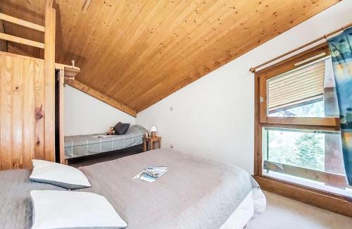 Les Contamines-Montjoie Apartment | Apartment Pierres Blanches F et H-10 by Interhome