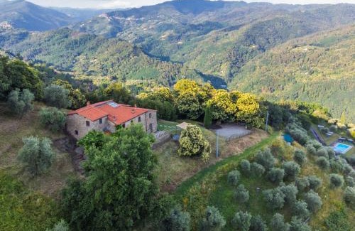 Pescia Apartment | Apartment Podere Cima a Zano -Apt- Tinaia by Interhome