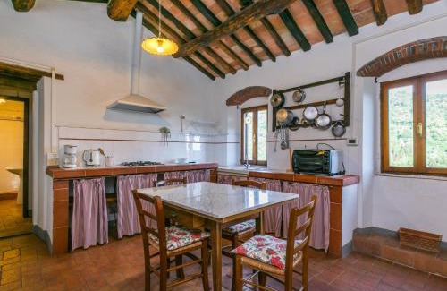 Pescia Apartment | Apartment Podere Villa-Apt- Mezzo by Interhome