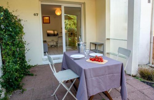 La Bernerie-en-Retz Apartment | Apartment Port Saint-Jacques by Interhome