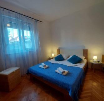 Turanj Apartment | Apartment Positive Vibes