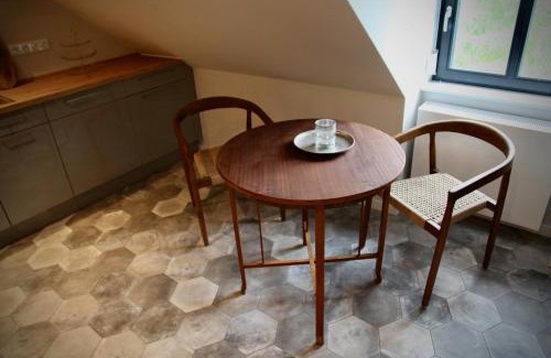 Oberdorla Apartment | Apartment Provence im Brikkhaus "regionale Historie trifft auf internationale Moderne"