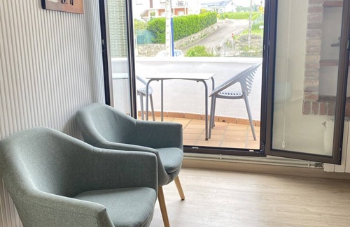 Mogro Apartment | Apartment Pueblo de Mogro with swimming pool and garden-Beach- near Santander