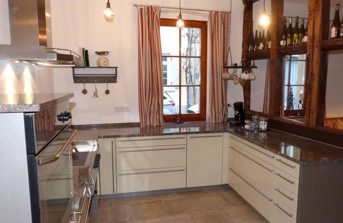 Windesheim House | APARTMENT Römerberg FACHWERKHAUS - Lindenone Ferienappartements