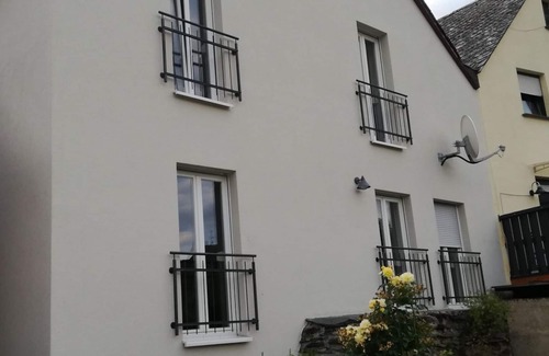Neumagen-Dhron Apartment | Apartment Römerturm, 1st floor - Ferienwohnungen Lauterbach