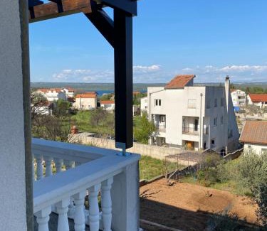 Raslina Apartment | Apartment Raslina