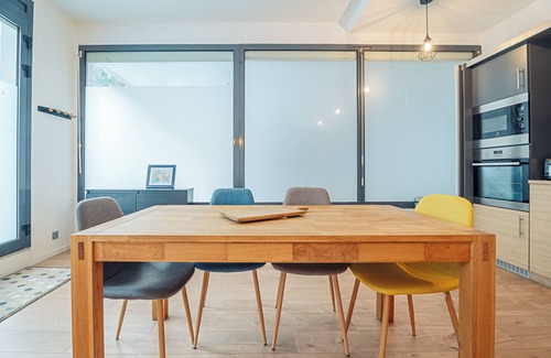 Dinan - Saint-Malo Apartment | Apartment 'Rennes Hyper Centre - Cosy' with Wi-Fi