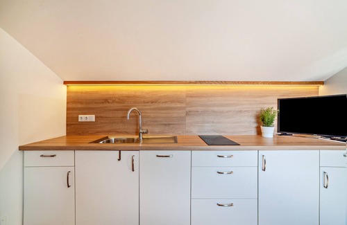 Tesimo Apartment | Apartment 'Residence Alpina Comfort Nr 7' with Shared Pool, Balcony and Wi-Fi