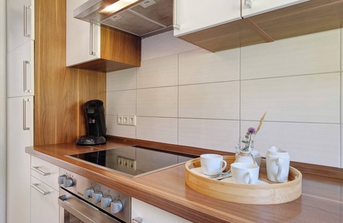 Biederbach Apartment | Apartment 'Ringwald' with Mountain View, Shared Garden and Wi-Fi