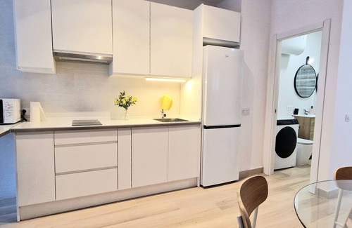 San Carlos-Tartessos Apartment | Apartment 'Ritual Sevilla' with Wi-Fi and Air Conditioning