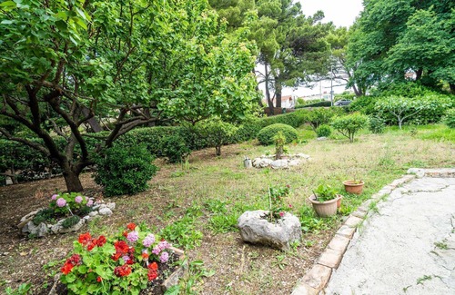 Srebreno Apartment | Apartment & Rooms Papa - Studio Apartment with Balcony and Partial Sea View