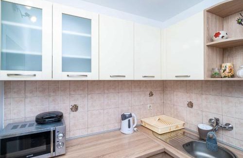 Srebreno Apartment | Apartment & Rooms Papa - Superior Double or Twin Room with Balcony and Partial Sea View Soba 1