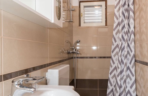 Banici Apartment | Apartment & Rooms Villa Katarina - Double Room with Shared Balcony 2