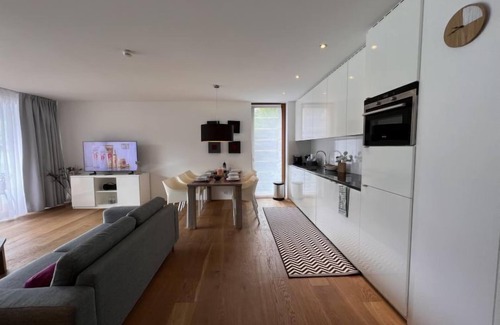 Thumersbach Apartment | Apartment Rose by Interhome