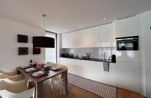 Thumersbach Apartment | Apartment Rose by Interhome