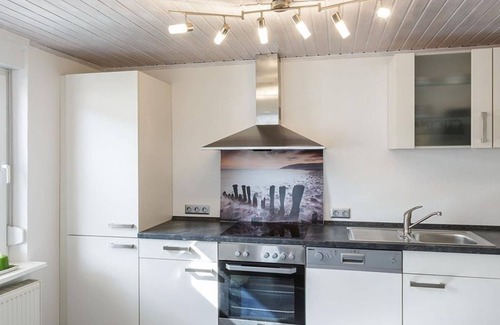 Massweiler Apartment | Apartment Rothhaar - apartment/apartment, shower and bath, toilet, 2 bedrooms