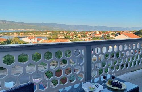 Silo Apartment | Apartment Rozi