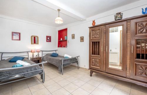 Antibes Old Town Apartment | Apartment Rue de la Pompe by Interhome