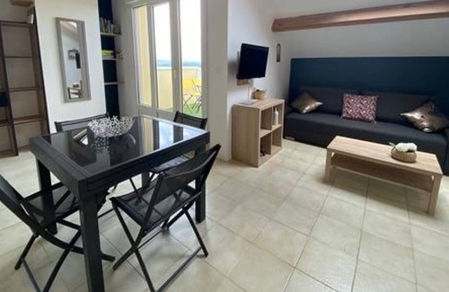 Salles-Curan Apartment | Apartment Salles-Curan, 1 bedroom, 5 persons
