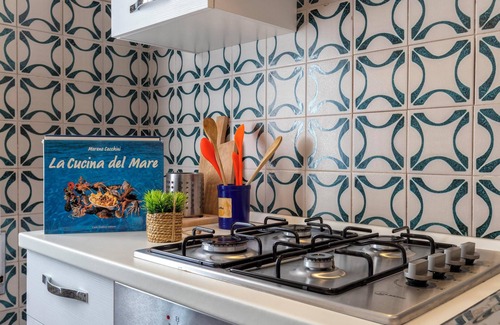 Lido Apartment | Apartment San Giovanni Lido Close to the Beach with Sea View & Balcony