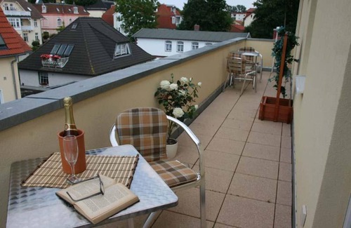 Kuehlungsborn Apartment | Apartment Saskia - Villa Strandkuss