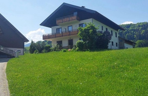 Tiefgraben Apartment | Apartment Schafbergblick - Biohof Knoblechner