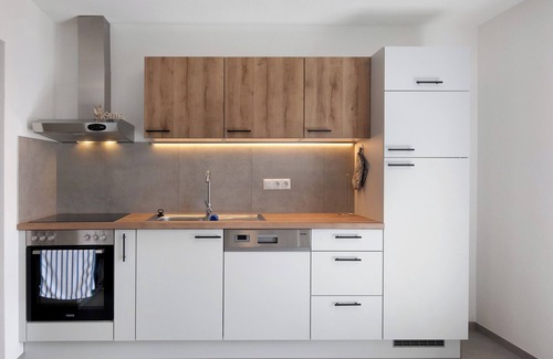 Sluderno Apartment | Apartment 'Schöneck Edelweiss' with Mountain View, Shared Terrace and Wi-Fi