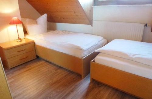 Schonach im Schwarzwald Apartment | Apartment Schwarzwaldblick-8 by Interhome