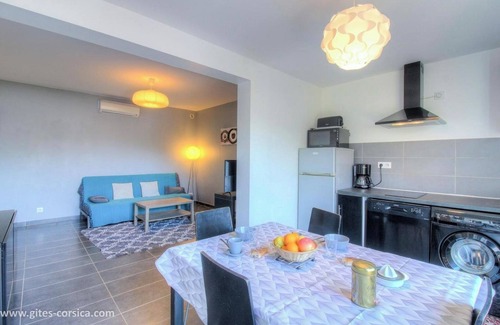 Cargese Apartment | Apartment * sea view in the heart of the Corsican maquis, 5 mm from the beach