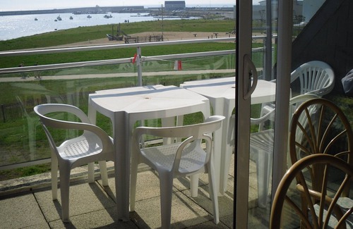 Saint-Guenole Apartment | Apartment sea view, with swimming pool in condominium and terrace
