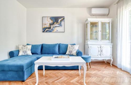 Kotor Apartment | Apartment Seaside