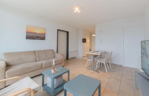 Bredene Apartment | Apartment Seaview 2 by Interhome
