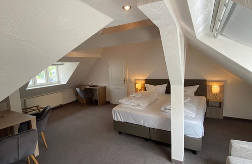 Monschau Hotel | Apartment, shower / WC, 3 beds. up to 6 pers. - Hotel Horchem