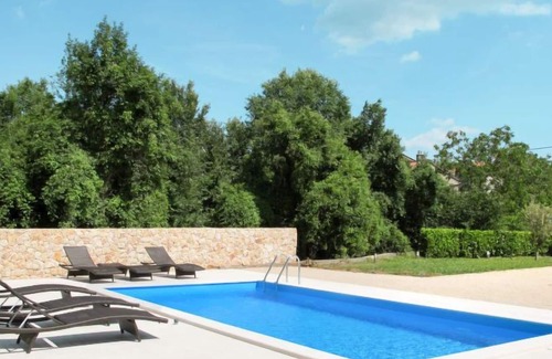 Rasopasno Apartment | Apartment Sina (MLK352) in Krk/Malinska - 4 persons, 2 bedrooms