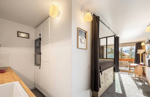 Meribel Villa | Apartment Sittelle - Studio Villa, Sleeps 4