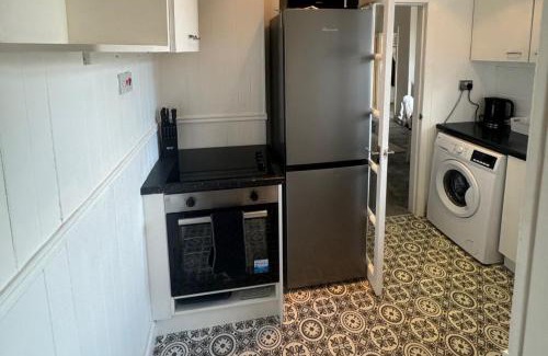 Heaton Apartment | Apartment - Sleeps 6 - Pet friendly - Parking