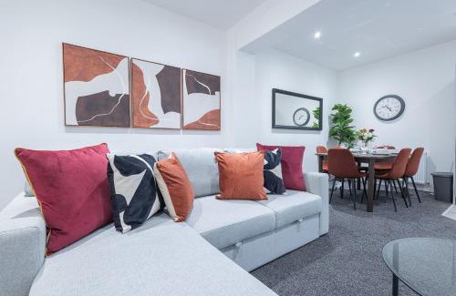 Gravesend Apartment | Apartment - Sleeps 4 & Free Parking