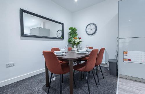 Gravesend Apartment | Apartment - Sleeps 4 & Free Parking