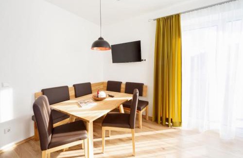 Schladming Apartment | Apartment Smaragd by Interhome
