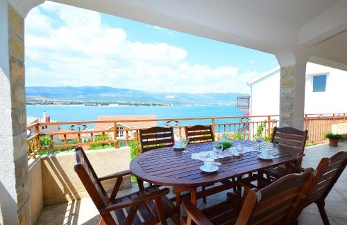 Arbanija Apartment | Apartment Snježana by Interhome