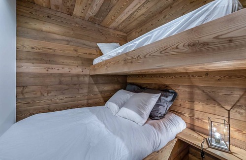 Megeve Villa | Apartment Snowshoe - Three Bedroom Villa, Sleeps 7
