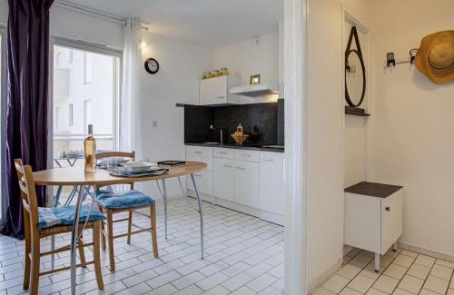 Le Grand Large Apartment | Apartment Soleil Bleu-12 by Interhome