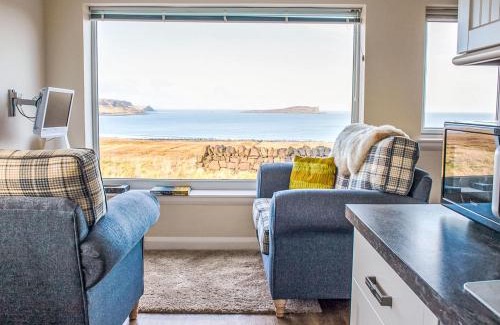 Staffin Apartment | Apartment Solas Alainn Chalet by Interhome